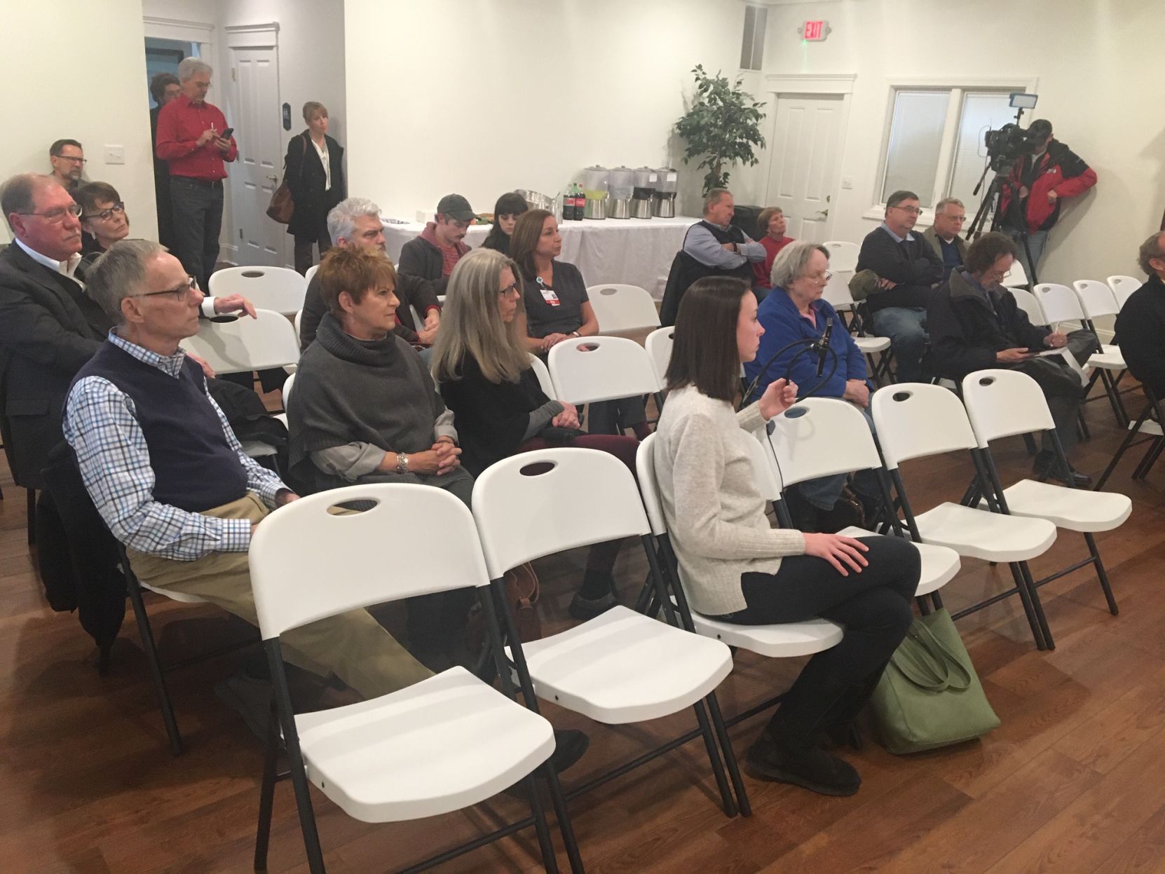 audience at bray event.JPG